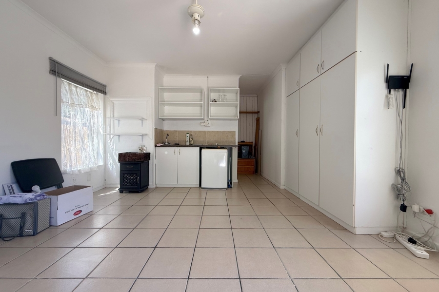 To Let 0 Bedroom Property for Rent in Flamingo Vlei Western Cape